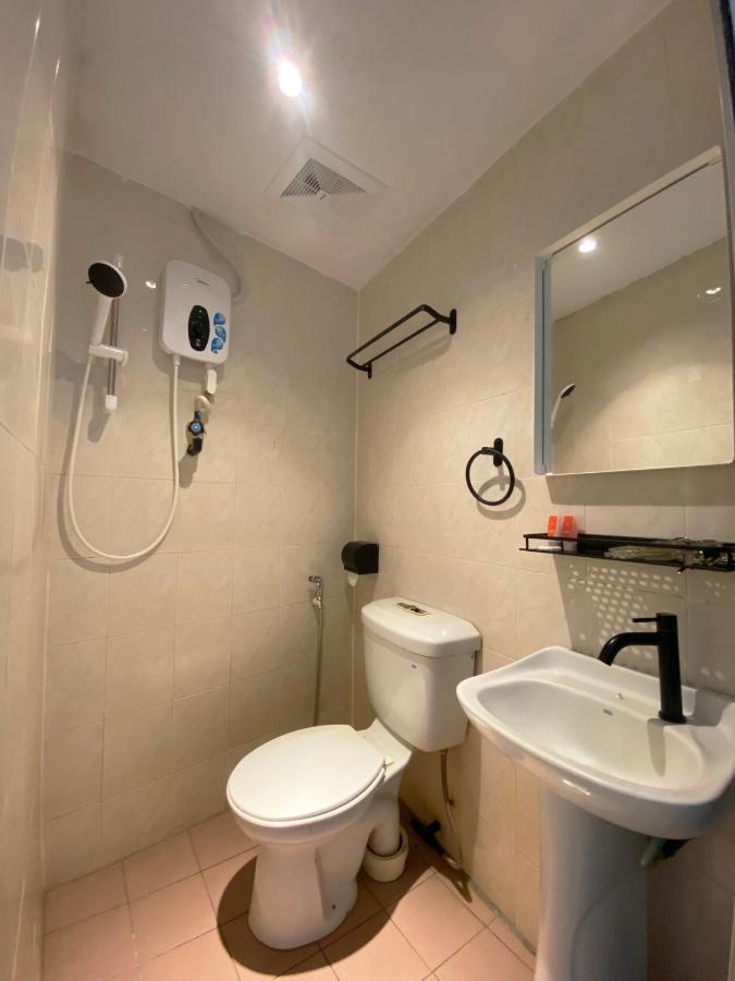 Omni Suites Hotel Bukit Bintang Куала Лумпур Екстериор снимка