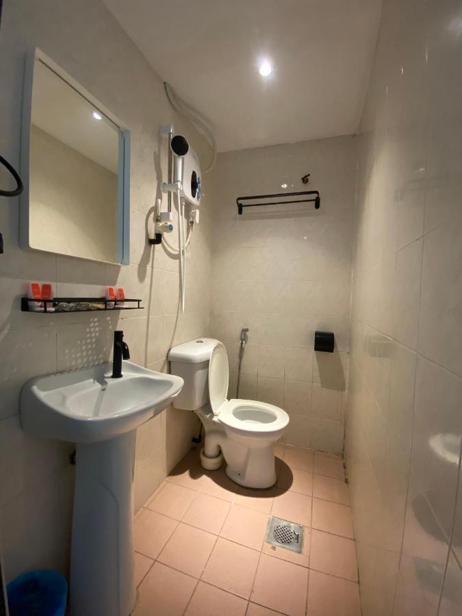 Omni Suites Hotel Bukit Bintang Куала Лумпур Екстериор снимка
